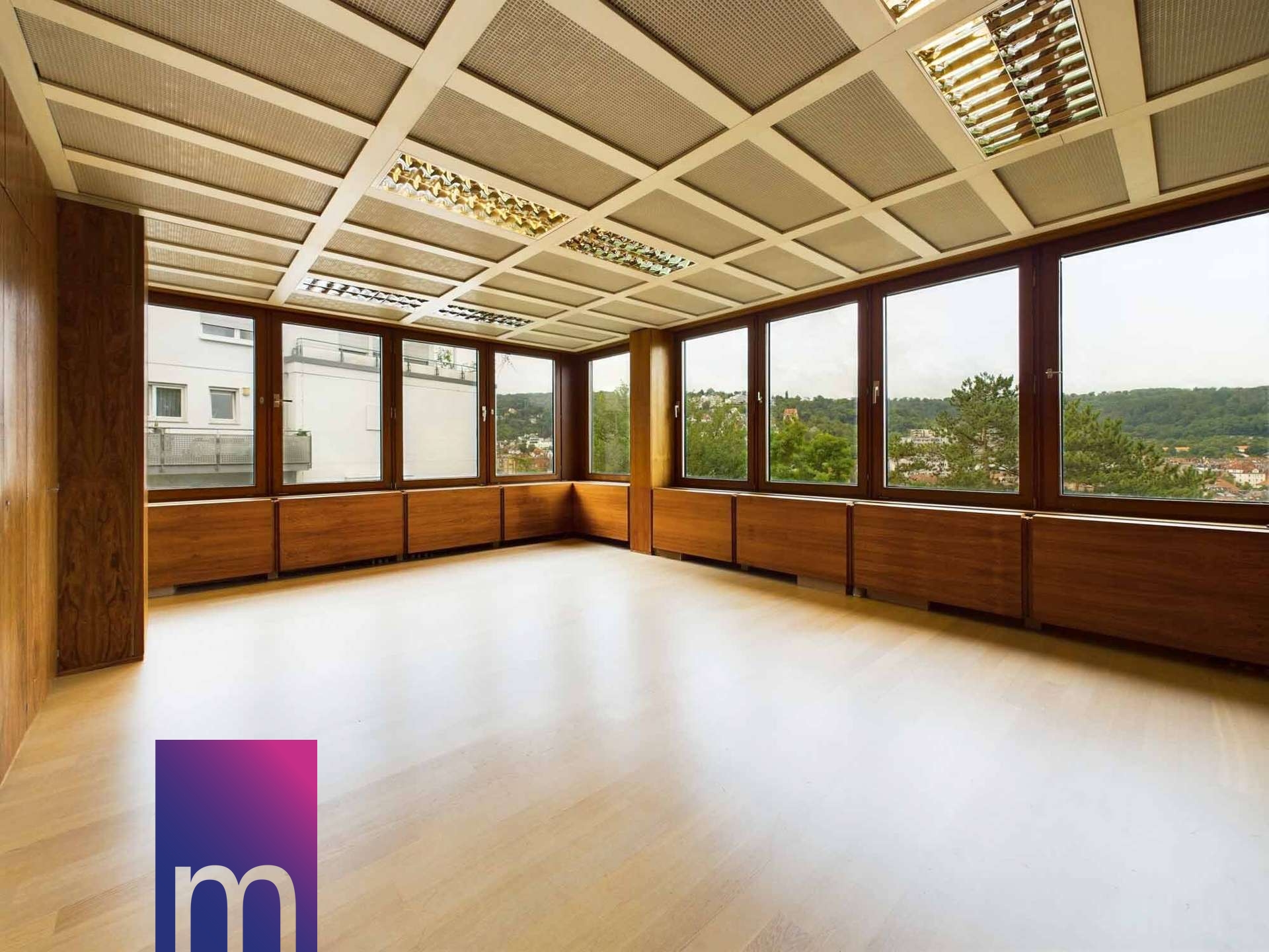 Büro mit Panoramablick