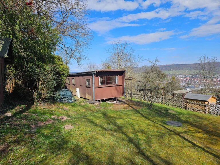 Reizvolles Gartengrundstück in Aussichtslage