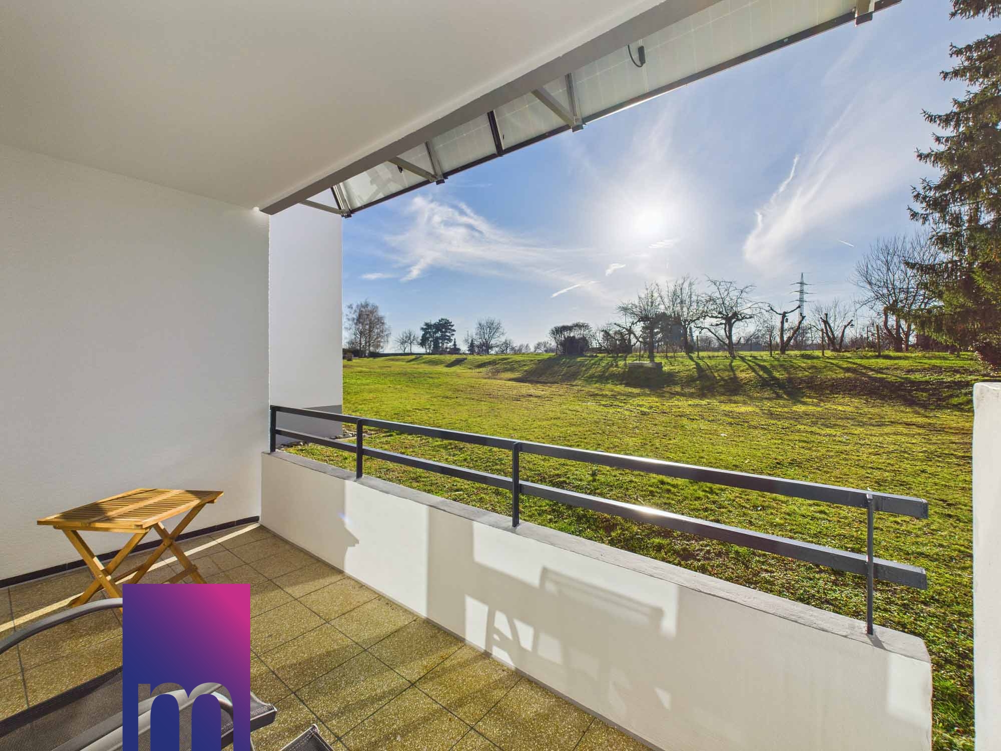 Überdachter Süd-West-Balkon