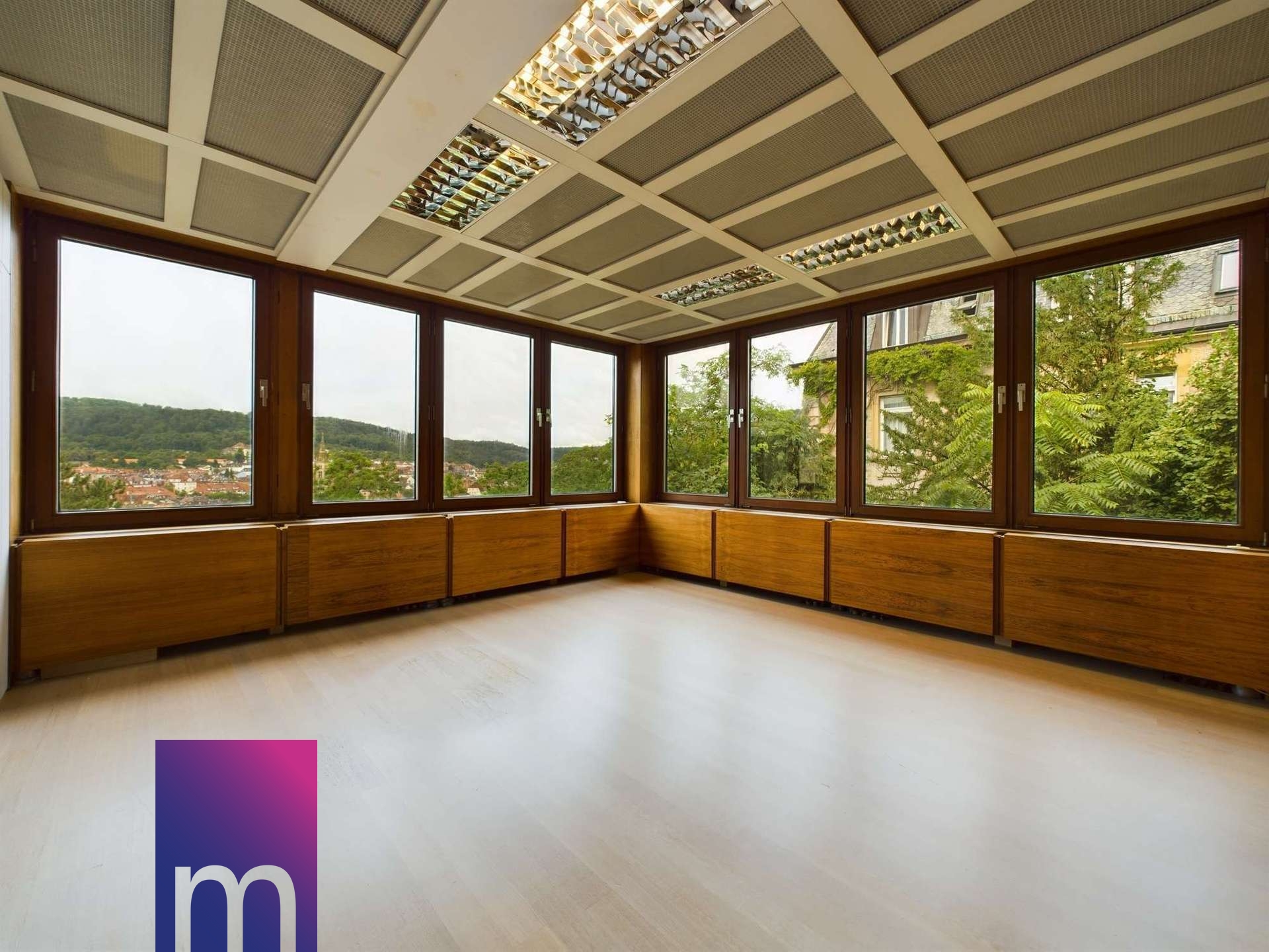 Büro mit Panoramablick