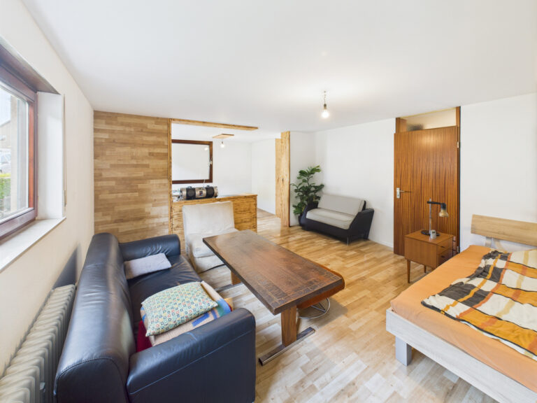 HOBBYRAUM! Vielseitig nutzbarer Hobbyraum für Kreatives, Hobby oder Homeoffice