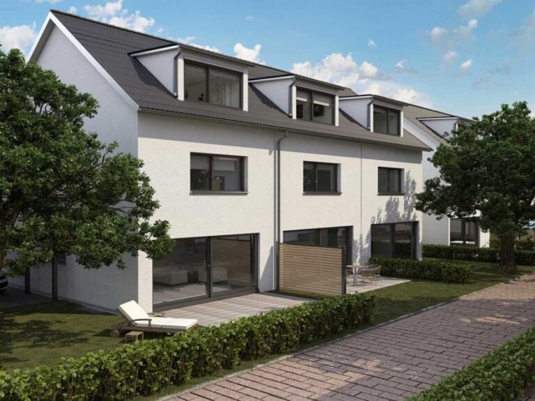 Neubau: Liebens- und Lebenswert. Familienfreundliches Reihenhaus mit großer Terrasse und Garten