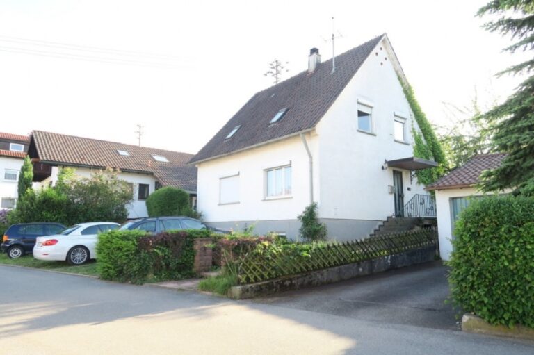 Freistehendes Haus in ruhiger, sonniger Naturlage