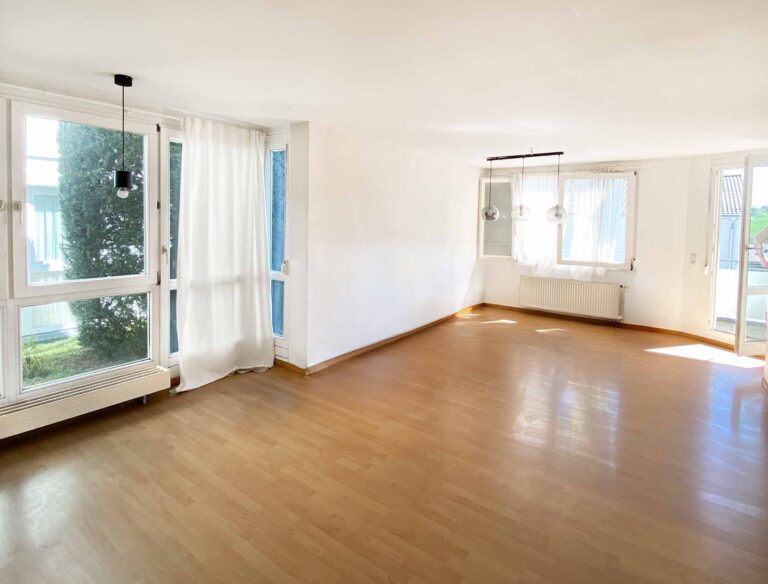 Helles Wohnzimmer