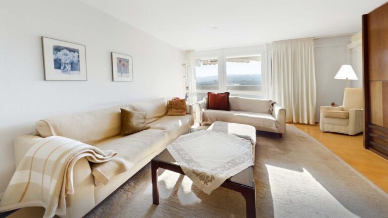 Großzügige 4,5-Zimmer-Wohnung mit toller Aussicht