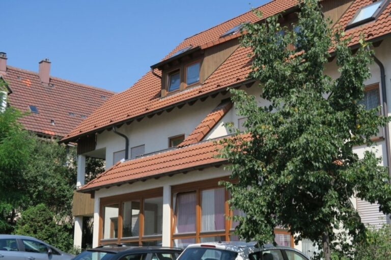 2-3-Zimmer-Maisonette-Wohnung im Dachgeschoss