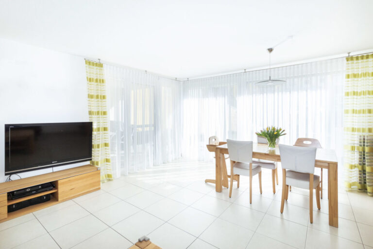 Erfüllen Sie sich Ihren Wohntraum! 3,5 Zimmer Erdgeschosswohnung mit Garten