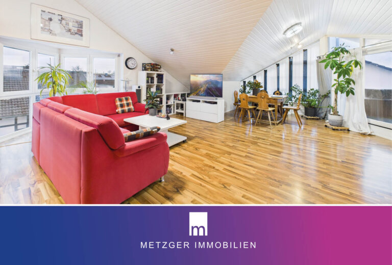 Elegante und offene 2,5 Zimmer-DG-Wohnung mit Balkon und außergewöhnlicher Raumwirkung