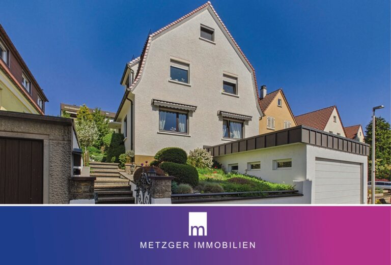 Charmantes, sehr gepflegtes 1-2 Fam.-Haus mit Garten, Kamin & großem Raumangebot in ruhiger Lage