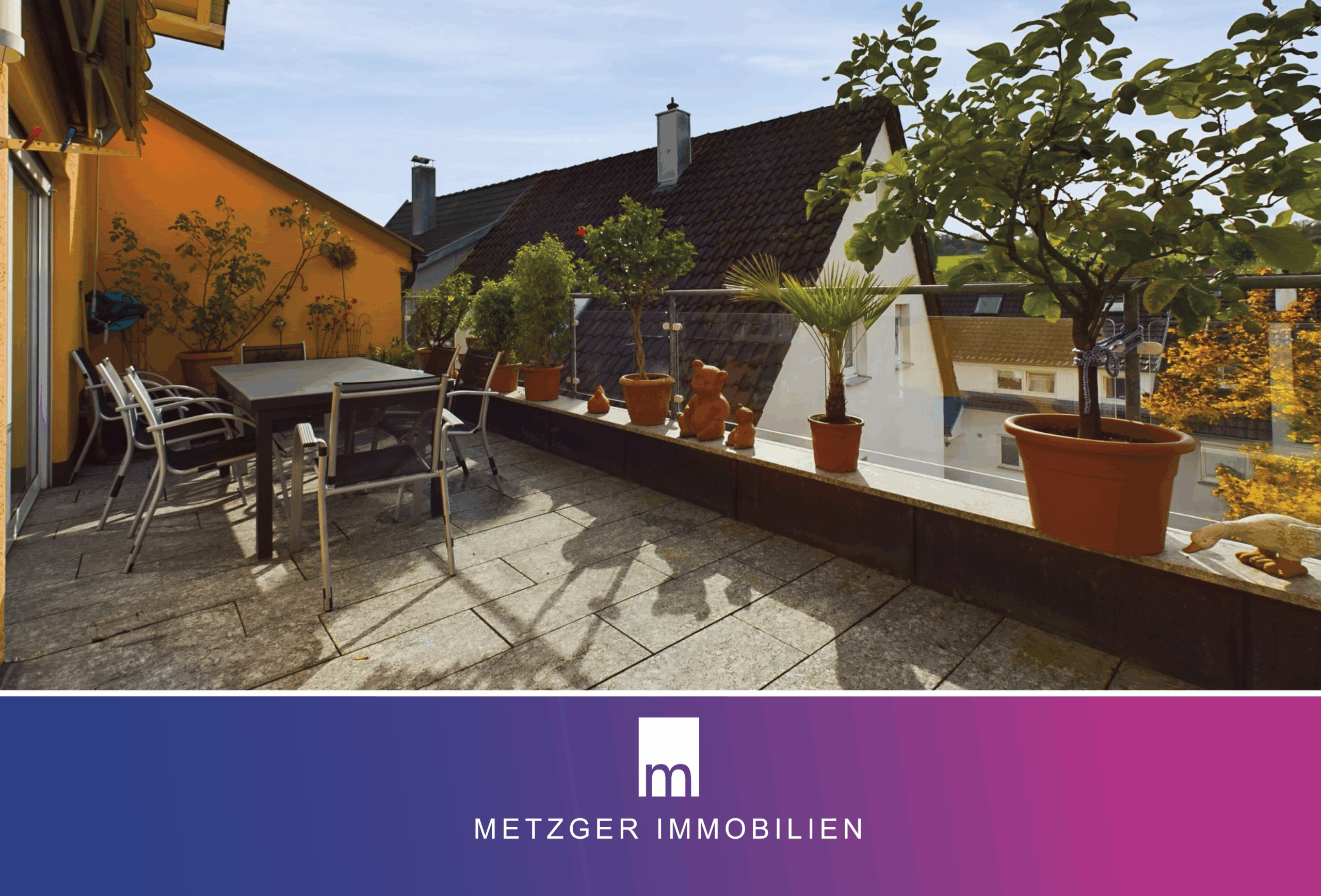 Großer Balkon mit Sonnensegel Whg 1