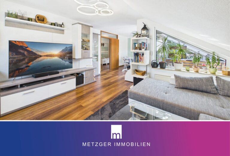 Lichtverwöhntes Wohnen mit Weitblick – Neuwertige 4,5-Zimmer-Dachgeschosswohnung in grüner Lage