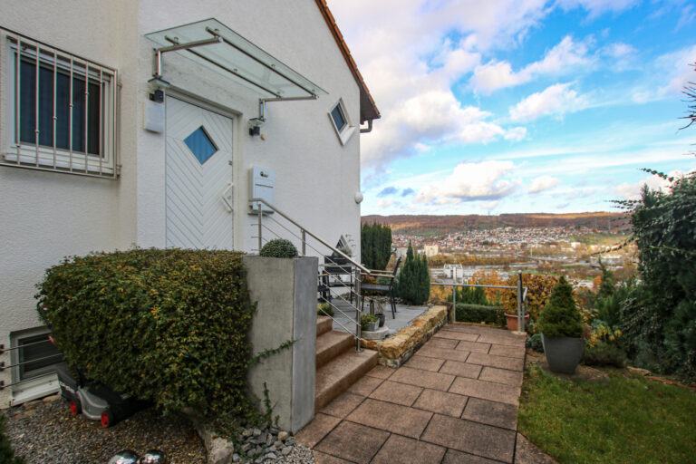 Eingangsbereich mit Ausblick