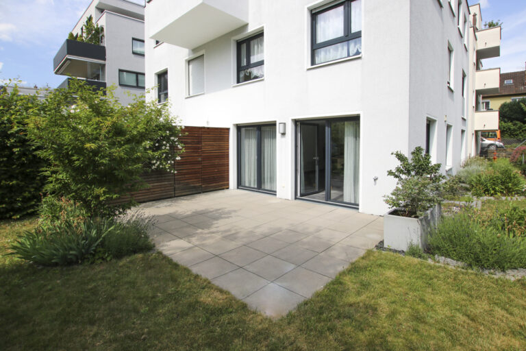 Großzügige Maisonette-Wohnung mit Garten